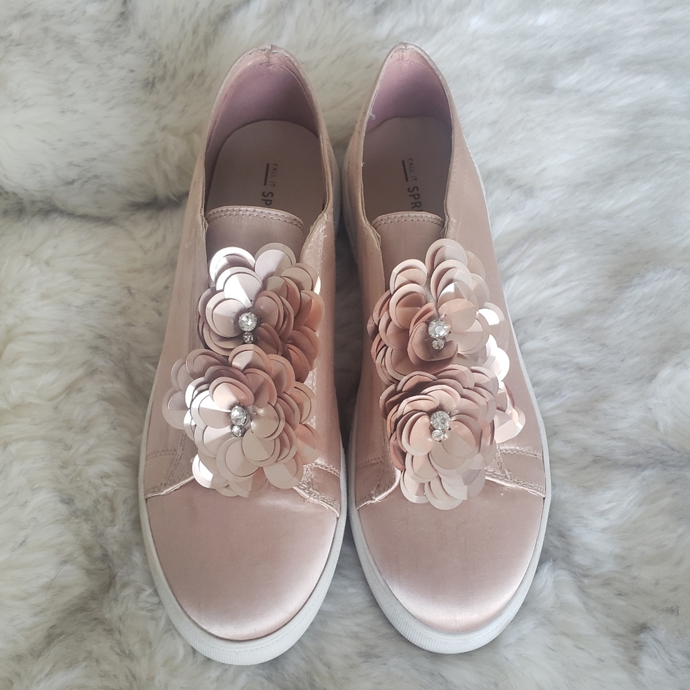 Call it Spring sneakers